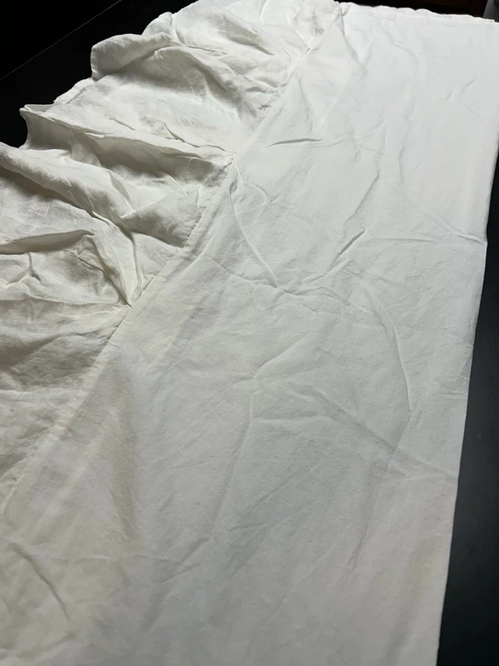 Falda de cuna de lino orgánico lavado marfil Restoration Hardware diestro para bebé y niño Foto 3 de 4