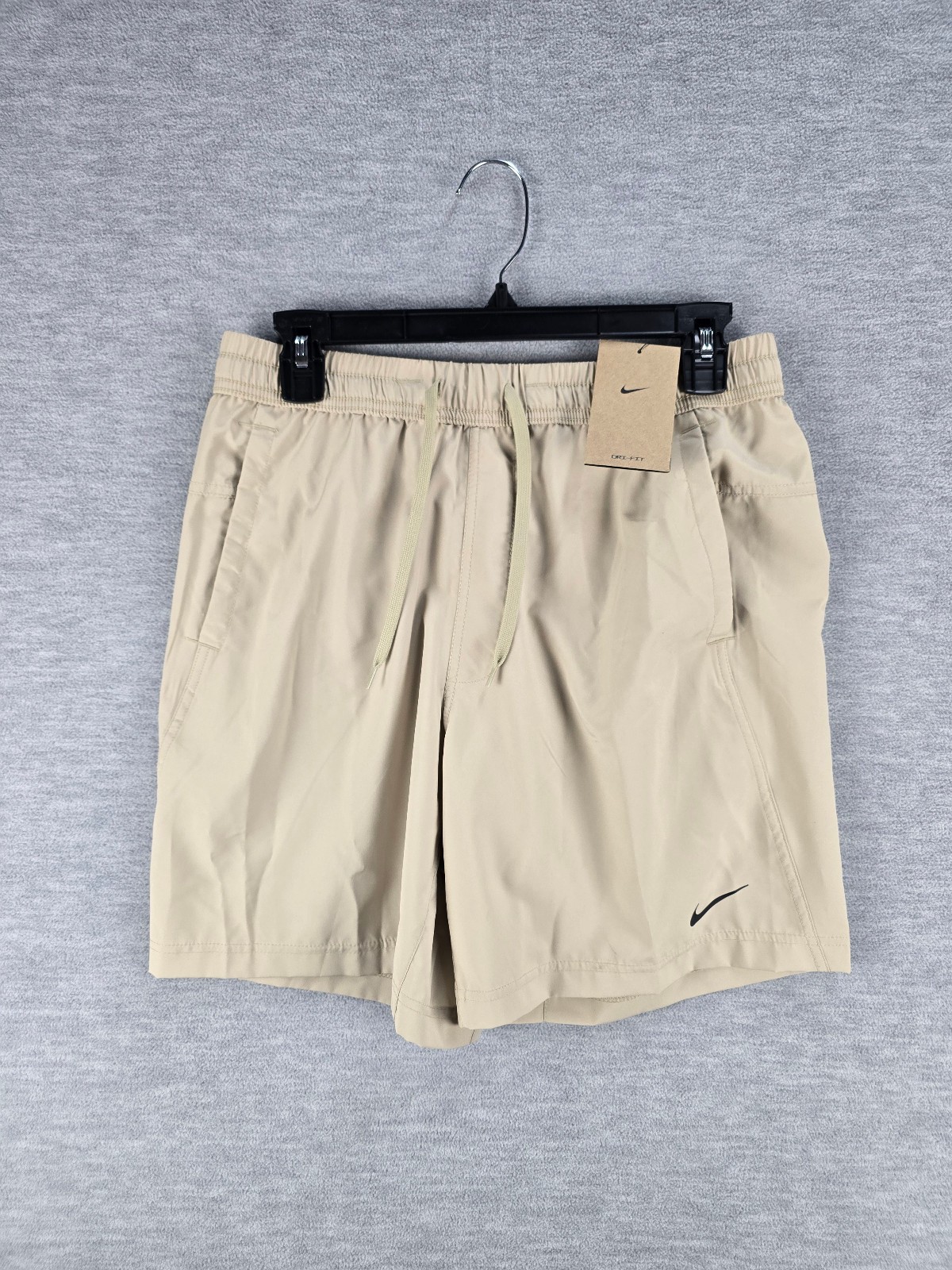 Nike Form Dri-Fit Mens S Tan Unlined Versatile Training Shorts NEW