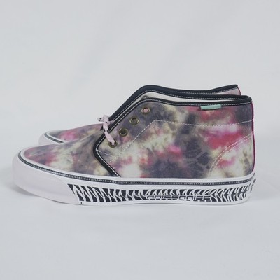 Vans Vault x Aries Tie-Dye Chukka Sneakers Men display picture 2