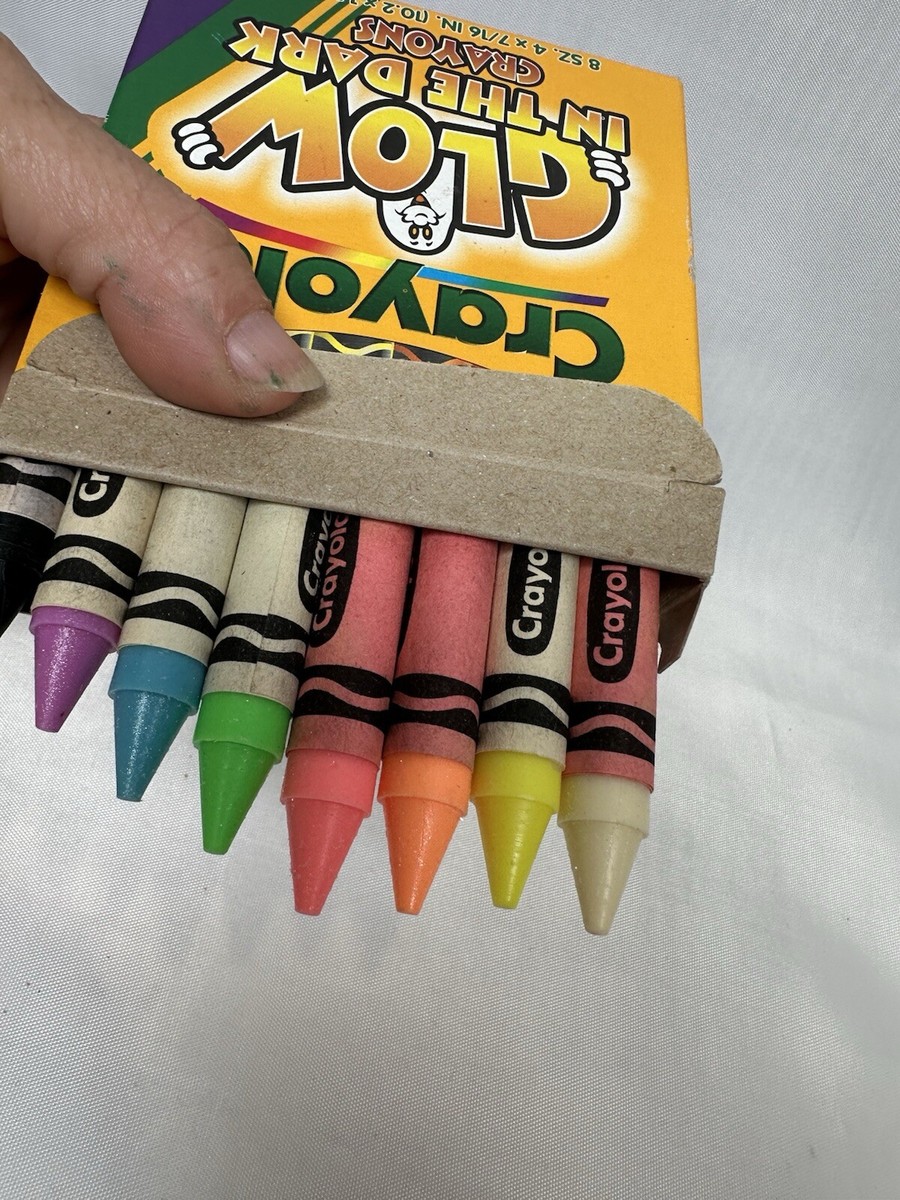 Crayola Glow in the Dark Crayons Pack New Unused Vintage 97’ Extras