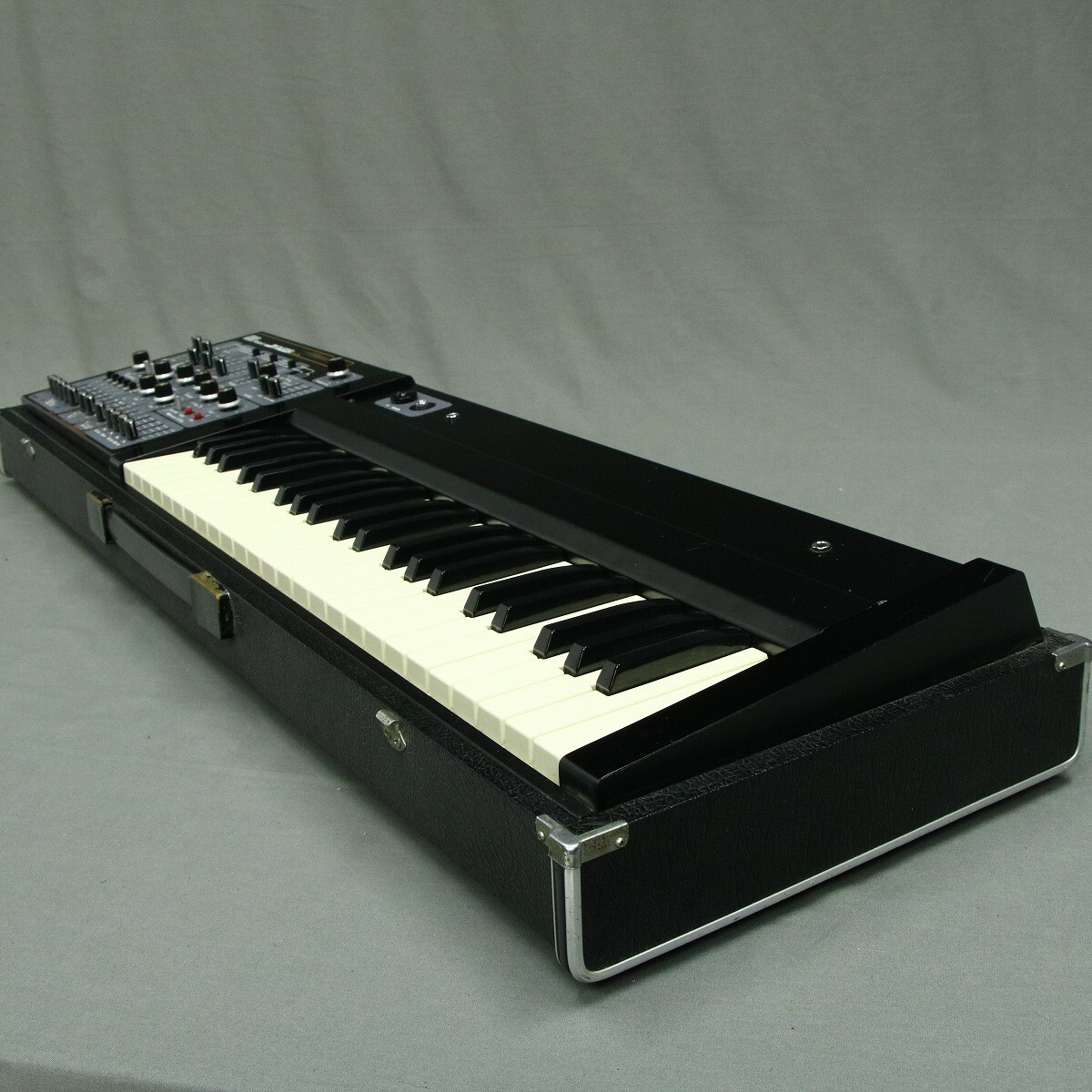 Roland SH-3A 44-Key Monophonic Analog Synthesizer Used from