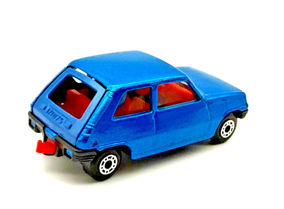 Matchbox No 21 HTF Lesney Renault 5TL Metallic Blue Red Inter w/Matte Black Base - Image 2 of 4