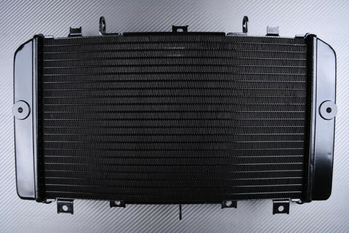 Radiateur eau Kawasaki Z1000 parfait pour vos balades et trajets urbains