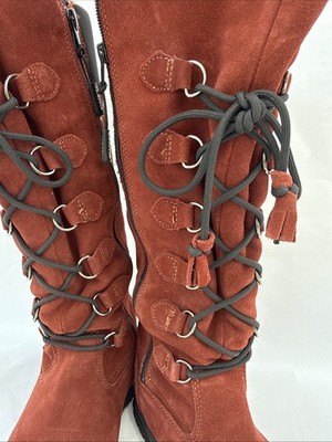 BAFFIN Madeline Red Suede Waterproof Boots US 9 EU 39