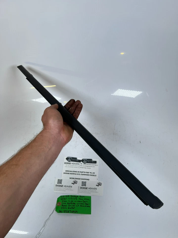 OEM 2003-2009 Dodge Ram 1500-3500 línea de cinturón de ventana sello de ventana trasero LH 55276959 Foto 4 de 4