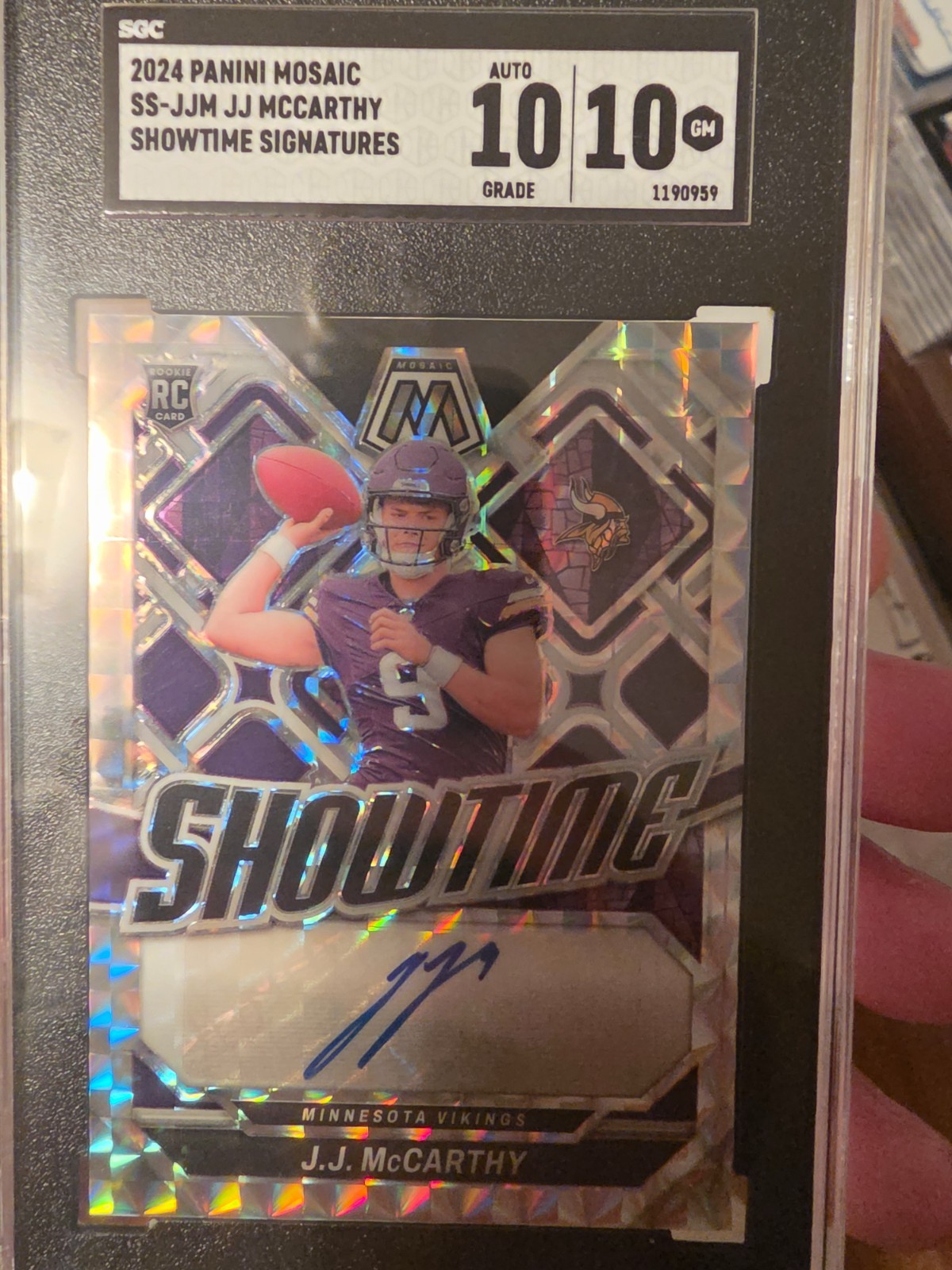 2024 Panini Mosaic - Showtime Signatures J.J. McCarthy #SS-JJM (AU, RC)