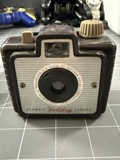 Vintage Kodak Brownie Holiday Box Camera Bakelite Shutter Fires USA
