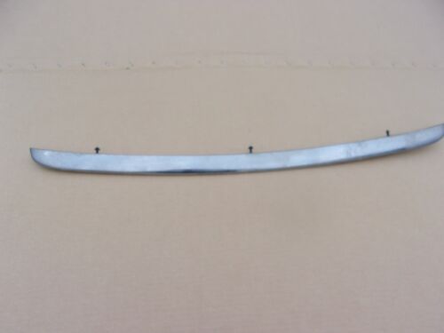 Jaguar XJ8 VDP XJR 1998-2003 Front Bumper Chrome Lower Splitter Vane HNC6881BC - 第 1/1 張圖片