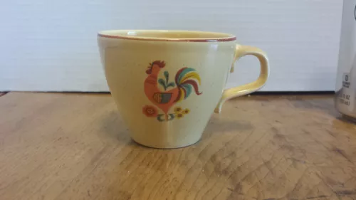Taylor, Smith & Taylor Reveille Rooster tea Coffee cup Mug 2 3/4"  TST RED trim 