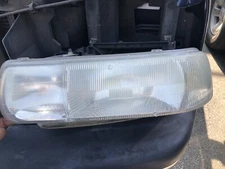 00-06 Chevy Tahoe 99-03 Chevrolet Suburban Headlights Driver Side ( Left ) OEM