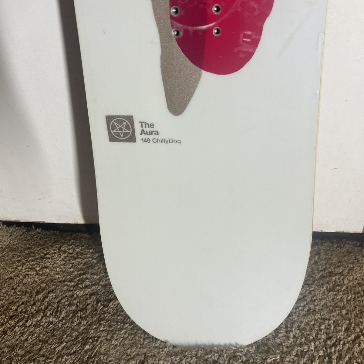 Vintage FORUM The AURA ChillyDog 149 cm Snowboard Deck Unisex  