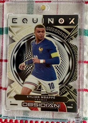 Panini  Obsidian  Equinox  Gold  10/10  2023-24  Kylian Mbappe 