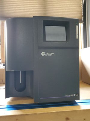 Beckman Coulter AcT diff Hematology Analyzer