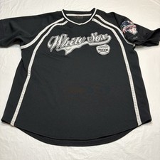 MLB Chicago White Sox Black Jersey Measures Men s Medium