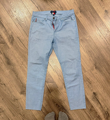 Tommy Hilfiger Mens Blue Light Wash Slim Fit Denim Jeans 5-Pocket Logo