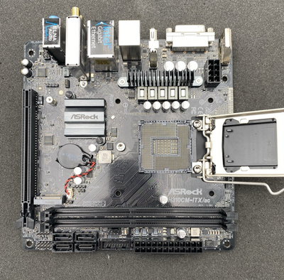 B35507 O-04090 ASRock H310CM-ITX/ac + Core i3-8100 + 16GB LGA1151