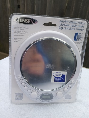 Jensen Shower AM/FM Radio Fog Resistant Mirror Rare