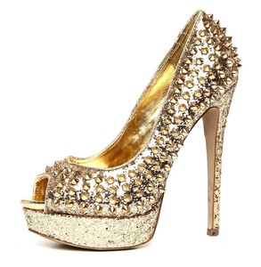 steve madden gold pumps