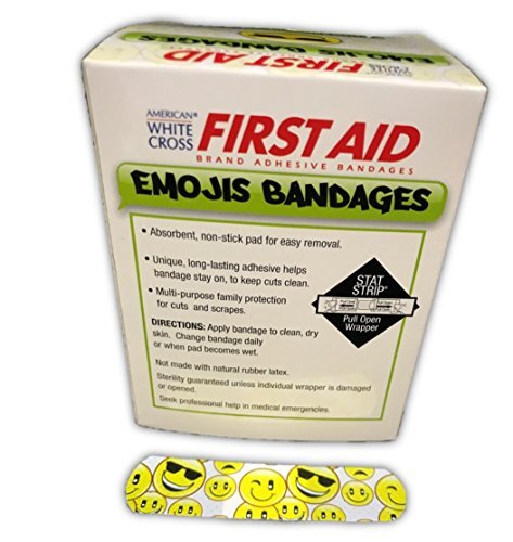Emojis Bandages are Cool - 100ct Sterile 3/4"x3" - Picture 1 of 1