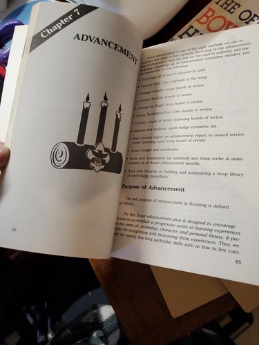 Troop Committee Guide Book Boy Scouts of America 1988 EUC - Picture 7 of 11