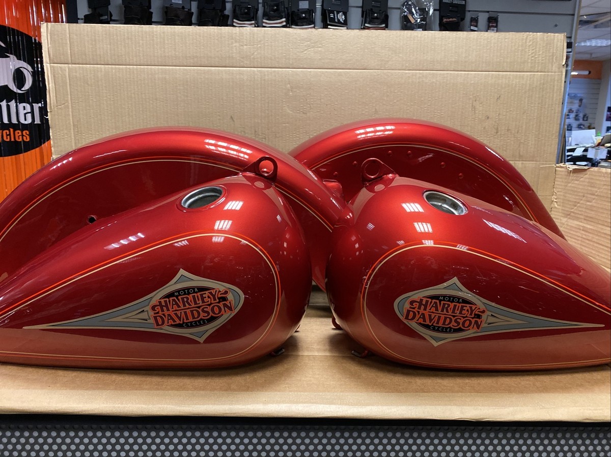 Harley Davidson Evolution FLSTC Heritage Softail Paint Set Patriot