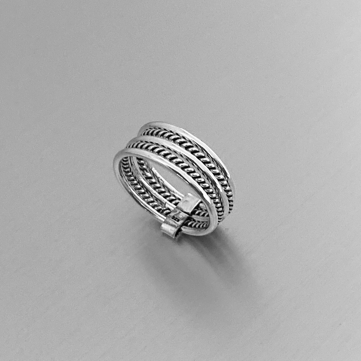アクセサリー thin silver cross band Sterling Silver Connected 5 thin Band Ring, Silver Ring