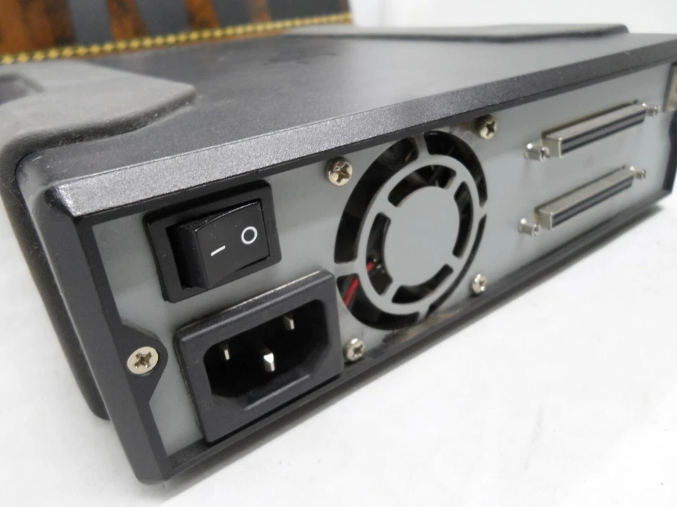 Dell LTO2 SCSI HH Half-High External Tape Drive CR281 J505G 0J505G LTO-2-024EXT - Image 4 of 4