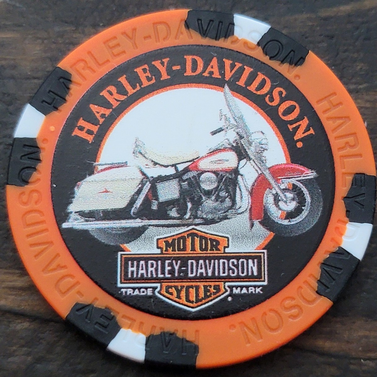 Harley-Davidson Shovelhead 1966-1984 Poker Chip Limited Harley-Davidson Shovelhead 1966-1984 Poker Chip Limited