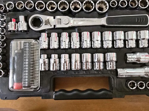 GEARWRENCH 60 pc Pass-Thru 6 &12 pt SAE/Metric Socket Tool Set FLEX Head Ratchet - Picture 12 of 14