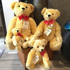 Steiff 1909 Golden Bear Family Complete 0165 Size Run Museum Replica Set