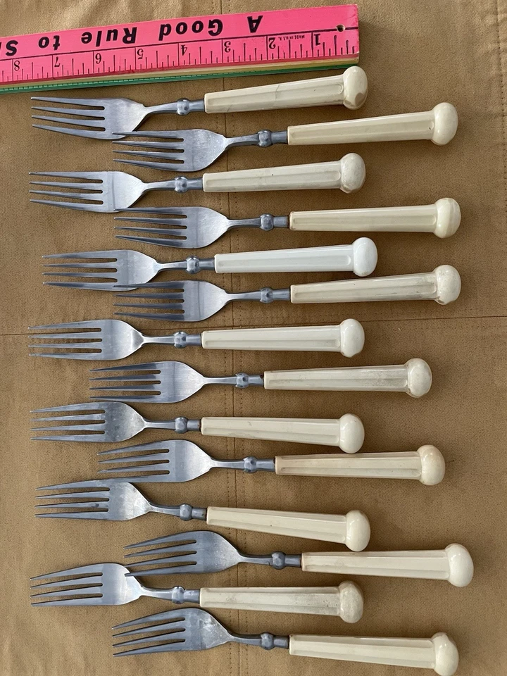 Oxford Hall Flatware Cream Colored Handles Set Of 60 Including Serving Pieces - Image 4 of 4