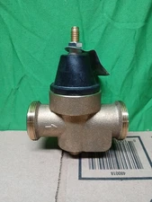 Watts 1 in. Lead-Free Brass FPT x FPT Pressure Reducing Valve LFN45BM1 No Unions
