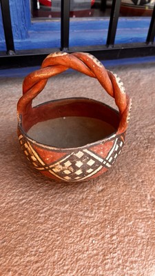 1900s Isleta Pueblo Pottery Clay Vintage Pot Antique Native Signed f18 KG
