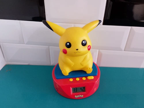 0206242 Figurine ancien vintage réveil Nintendo 1998 Pikachu pokémon fonctionne