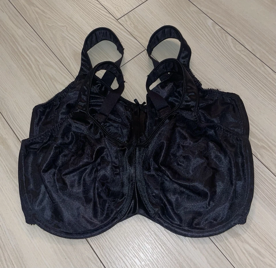 2 sutiãs minimizador Bali 3562 traçados de cetim figura completa UW feminino 38DDD preto - Imagem 2 de 4