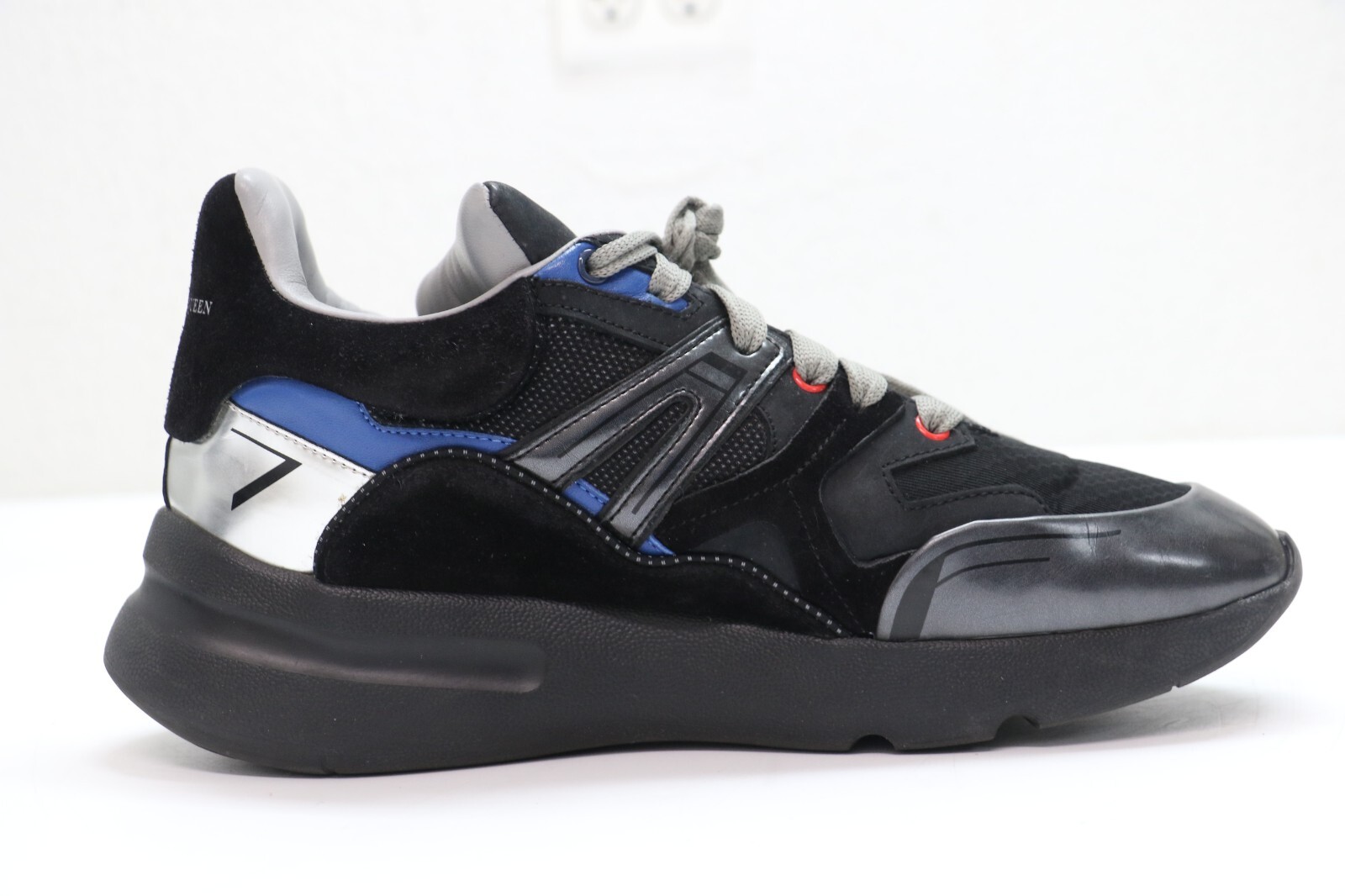 Alexander McQueen Suede Oversized Patchwork 52620… - image 3