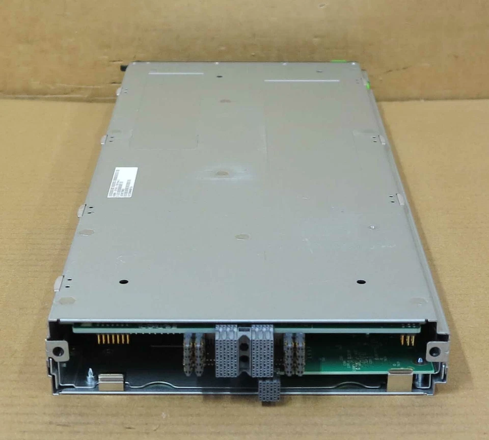 Fujitsu Primergy BX924 S3 Dual Server Blade CTO 8GB FC Mezz S26361-K1407-V200 - Image 3 of 4