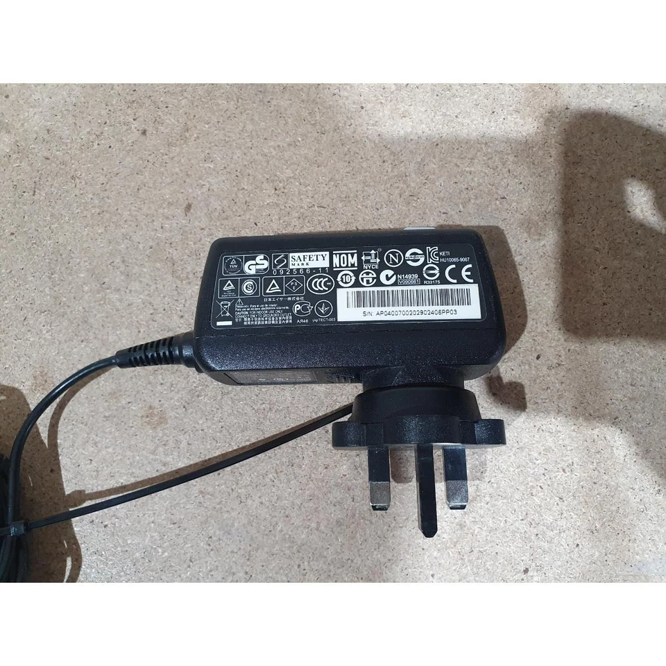 Leader Electronics IU40-11190-011S AC Power Adapter 19-V 2.15-A for Acer Laptops - Image 2 of 4