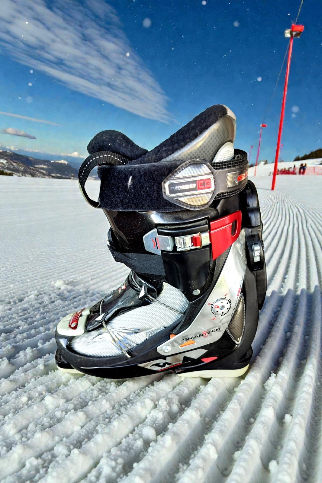 Nordica smart tech ski boots 6. 5