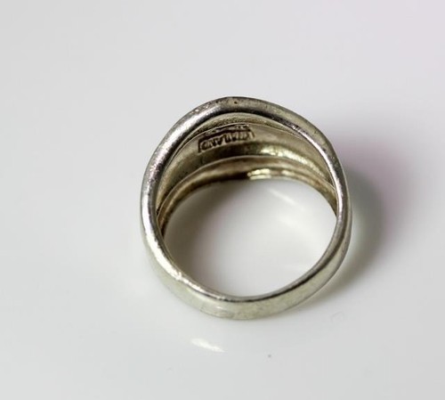 Vintage Sterling Silver Wave Ring Size 8+ - 5517 - Imagen 4 de 5