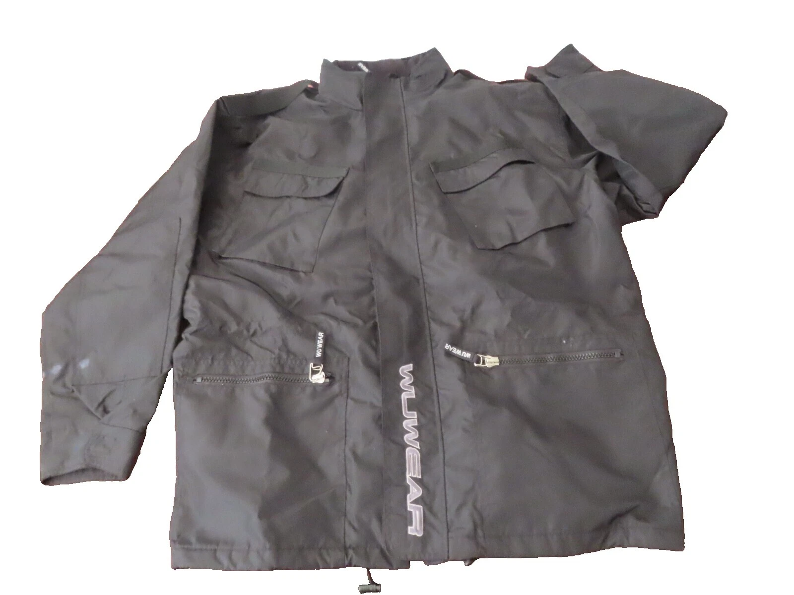 Wu Wear abrigos, chaquetas y chalecos para hombres