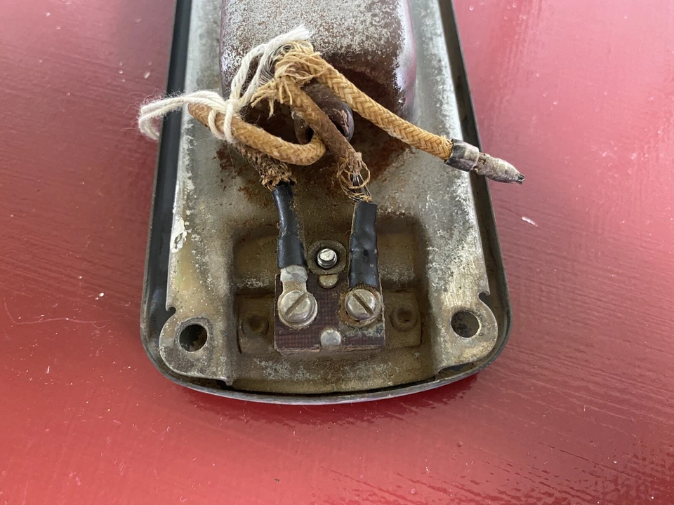 1946 47 48 49 50 51 52 53 54 雪佛兰卡车顶灯组件原装 — 第 4/4 张图片