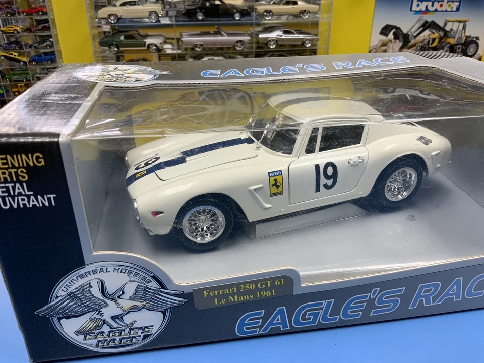 УНИВЕРСАЛЬНЫЙ ХОББИ EAGLE'S FERRARI 250 GT 61 LE MANS 1961 - Изображение 2 из 4