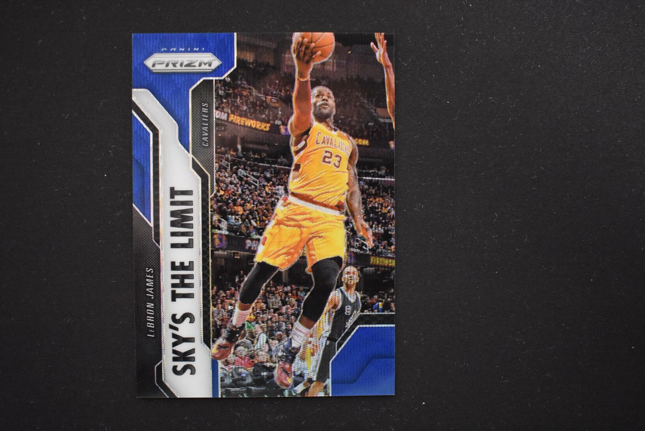 Lebron James 2016-17 Panini Prizm Sky's The Limit Blue Wave Prizm /99 Cavaliers