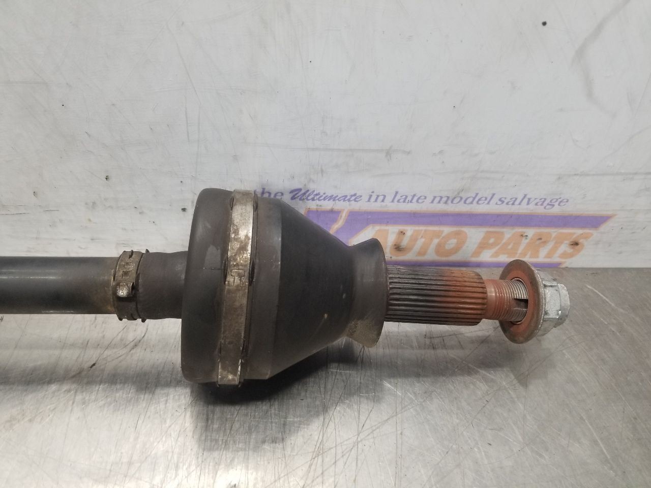 Maserati Ghibli 2014-2014 Rear Right Outer Axle shaft assembly