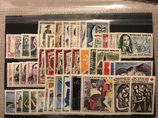 FRANCE:  NEUFS** Année 1961 complète N° 1281  à 1324  44 timbres LUXE
