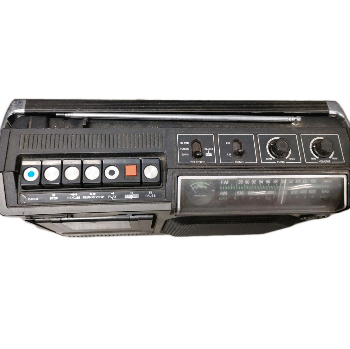 Vintage Panasonic RQ-548S, an FM/AM radio cassette recorder 7