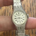 Vintage Women's Seiko Mechanical winding Watch 18mm Silver Dial Silver Tone