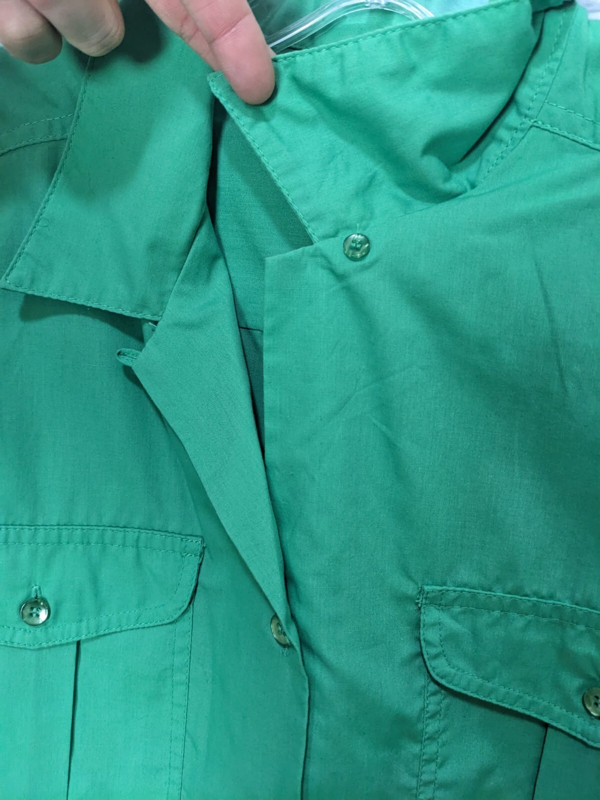 Basic Editions Women's Green Button-up Collared T… - image 4