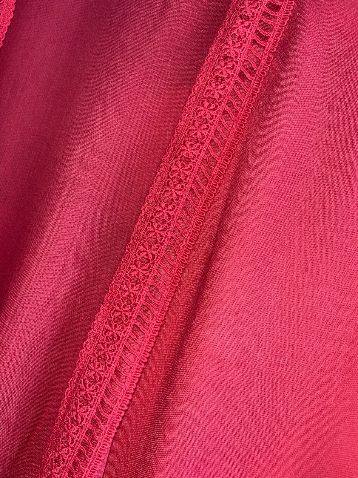 Picture 2 of 4